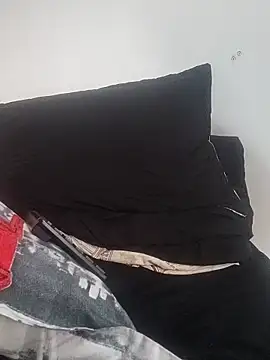 yummmmm hotcum