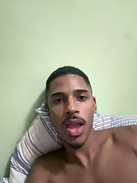 [25 Apr 02:12] Private Show - video van pretin19cm1 cam-model