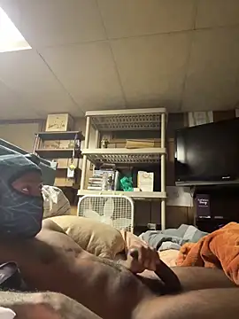 Public Show - відео від вебкаммоделі ProveYourLoyalty2