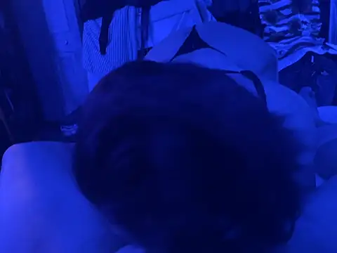 she sucks me