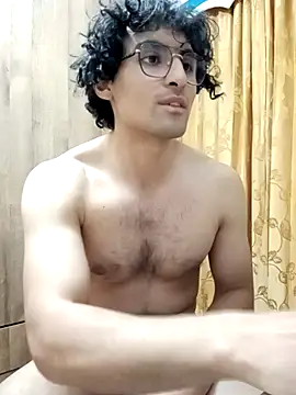 [4 Feb 01:22] Private Show - vidéo du modèle de showcams Apolo_Men