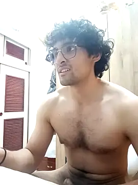 [24 Mar 23:51] Private Show – video od webkamerové modelky Apolo_Men