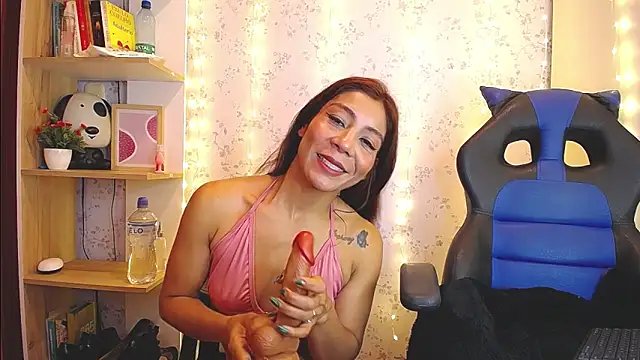 DEEP THROAT WITH SALIVA - Vídeo de moriah_h, modelo de vídeos