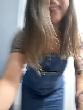 cum in public bathroom 🤩🤩