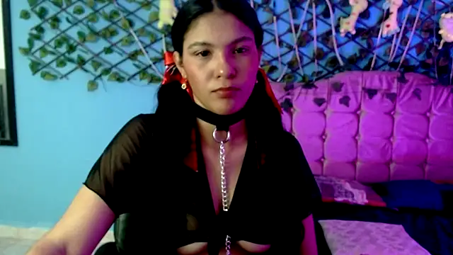 [3 Mar 23:33] Private Show - vídeo de amber_miller18 modelo de câmara