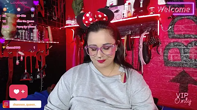 tweezers + cum