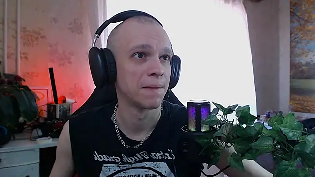 [PVT] footfetish with cum - video by ravi_olle cam model