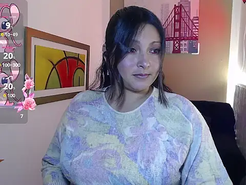 tits - vidéo du modèle de showcams Yennzi_lorr