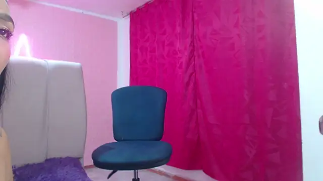 [17 Feb 19:13] Private Show - Vídeo de astrid_blaze_27, modelo de vídeos