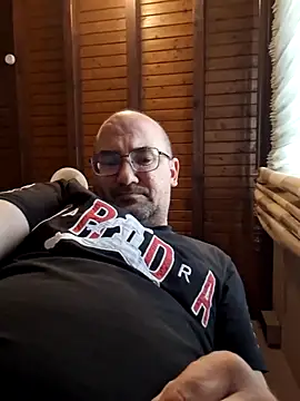 [18 Feb 13:49] Public Show – видео вебкам-модели Zidane198003