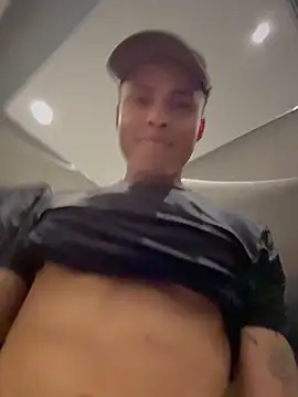 [25 Feb 19:13] Spy Show — filmik Eros_lee, modela(-lki) na kamerkach