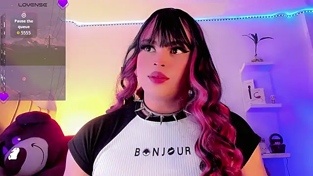 Play vibration hard and domi deeper - סרטון של Danna_xz, דוגמן/ית מצלמה