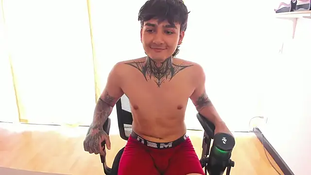 CUM SHOW!