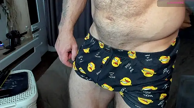muscular legs - 視頻由 Samson_Legend 主播提供