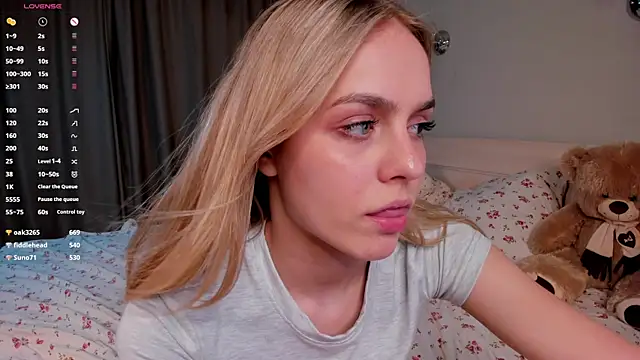 HOT! Im cumming non-stop while my toy is being controlled!
