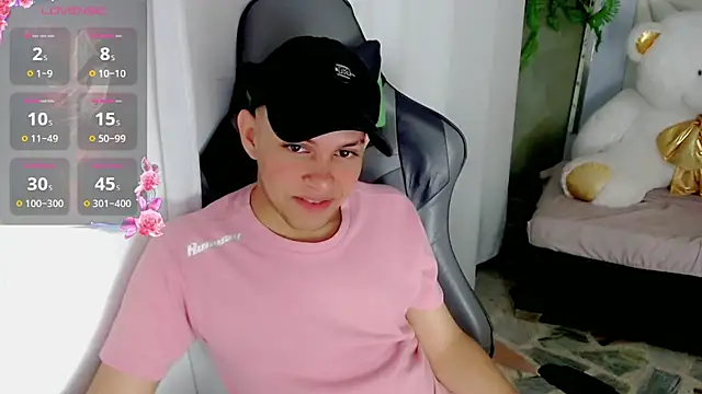 CUM WITH WHITE SOCKS [18 Apr 19:44] Private Show - Top_and_bottom 캠 모델의 동영상