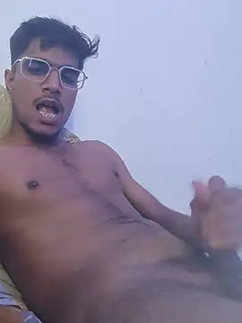 Hard - vidéo du modèle de showcams Rockooo0