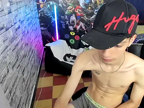 rick — filmik wex_077, modela(-lki) na kamerkach