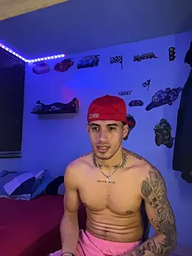 [21 Feb 21:38] Private Show - clip cu COLINS_AUSTIN model videochat