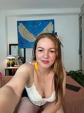 Hi baby - video by Viictoria-Jones cam model