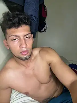 [8 Mar 09:05] Public Show - video by 3l_joma cam model