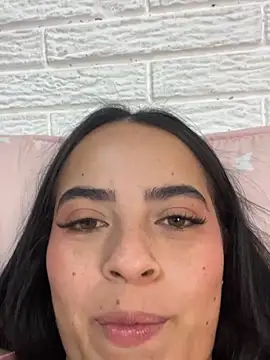 Divirtámonos - video by Ivonneadams cam model