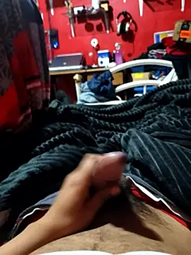 [4 Mar 20:39] Public Show– Alterego228 kameramodell videója