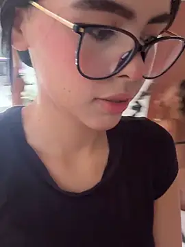 very sexy - video by kitty_rousse01 cam model