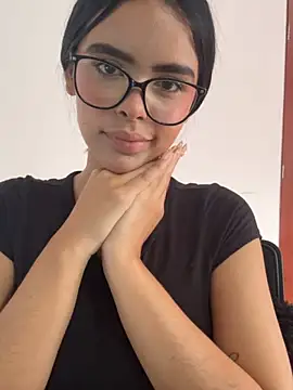 cameltoe 👿👿 - video by kitty_rousse01 cam model