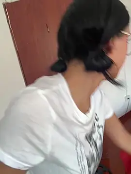 open pussy 👿👿 - video by kitty_rousse01 cam model