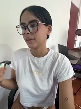 open pussy 👿👿 - video by kitty_rousse01 cam model