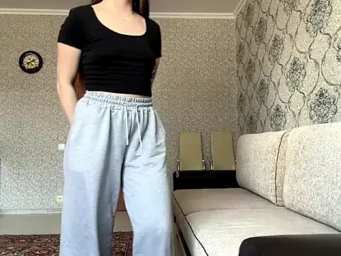 Dancing – video af AkikoAnkrom cam-model