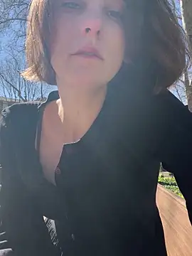 Public Show - video by Kamorana cam model