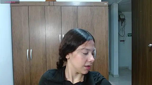 I touch my pussy with the door open, mmmmm how fun - video by Sweet_kitty_05 cam model
