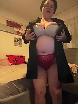 Let's play - วิดีโอโดย I_amArquette โมเดลแคม