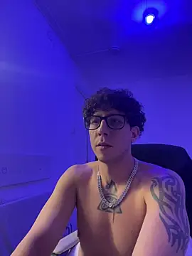 come play with me :) - ক্যাম মডেল TitanNoir-এর ভিডিও