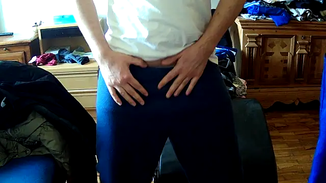 Striptease and hard dick - video by YoUnGbOy2018