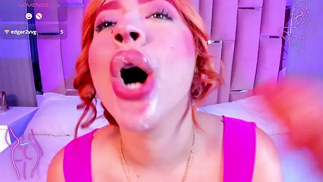 a slimy blowjob for you 😏 - vídeo de la modelo de cam Saory____