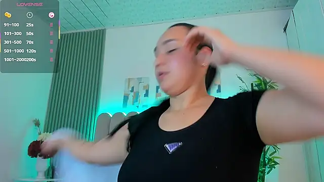 Naked - Fuck hard - video by alely_ale cam model