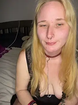 Fucking my pussy with my domi