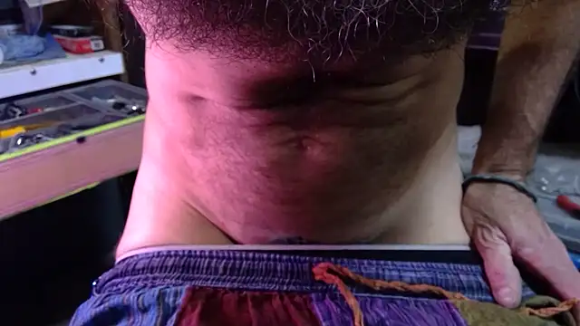 [4 Apr 20:56] Public Show – video modela na kameri wasntevenme