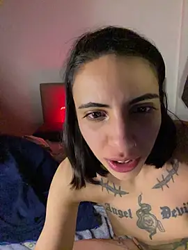 Show privado con invitada😋 - video by Poison_Ivy_29 cam model