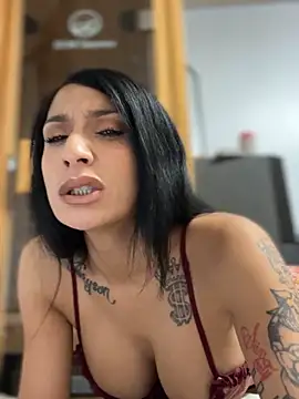 [16 Sep 23:27] Private Show – видео вебкам-модели FerrariFrench