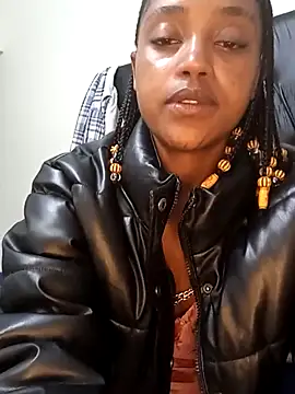 [25 Apr 04:59] Private Show - video by GoodinbedAfrican4 cam model