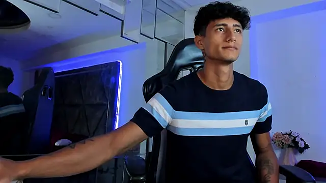 cum show part 3– MaxiimoRomano_ kameramodell videója