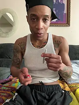 CALM N CHILL PVT – video od webkamerové modelky PHAT_FTM_KLIT87