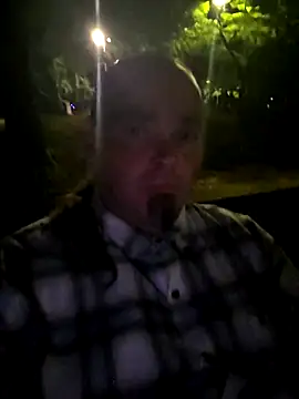 RickErtler – popularni video modela na kameri 4518
