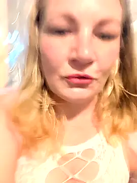 Private Show - video by trippsgotlips cam model