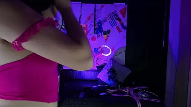 spank my ass, gag me, while I wear my mask and corset. i wanna feel u - Video von Cris_BDSM Cam-Model