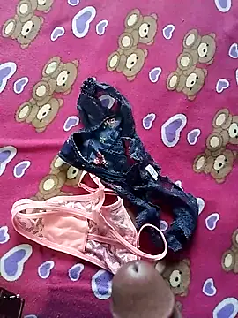 [8 Apr 08:31] Public Show paja en hilos de mi prima– Vrmorbozo kameramodell videója